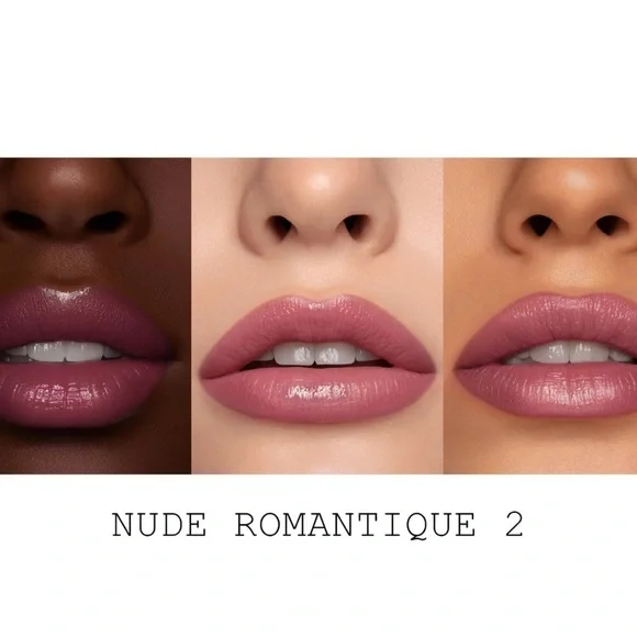 A silky-smooth lipstick with a luminous, dewy finish. - Picture 2 of 6